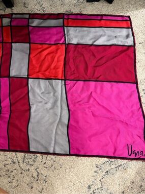 Vera Neumann Pink & Gray Geometric Silk Scarf
